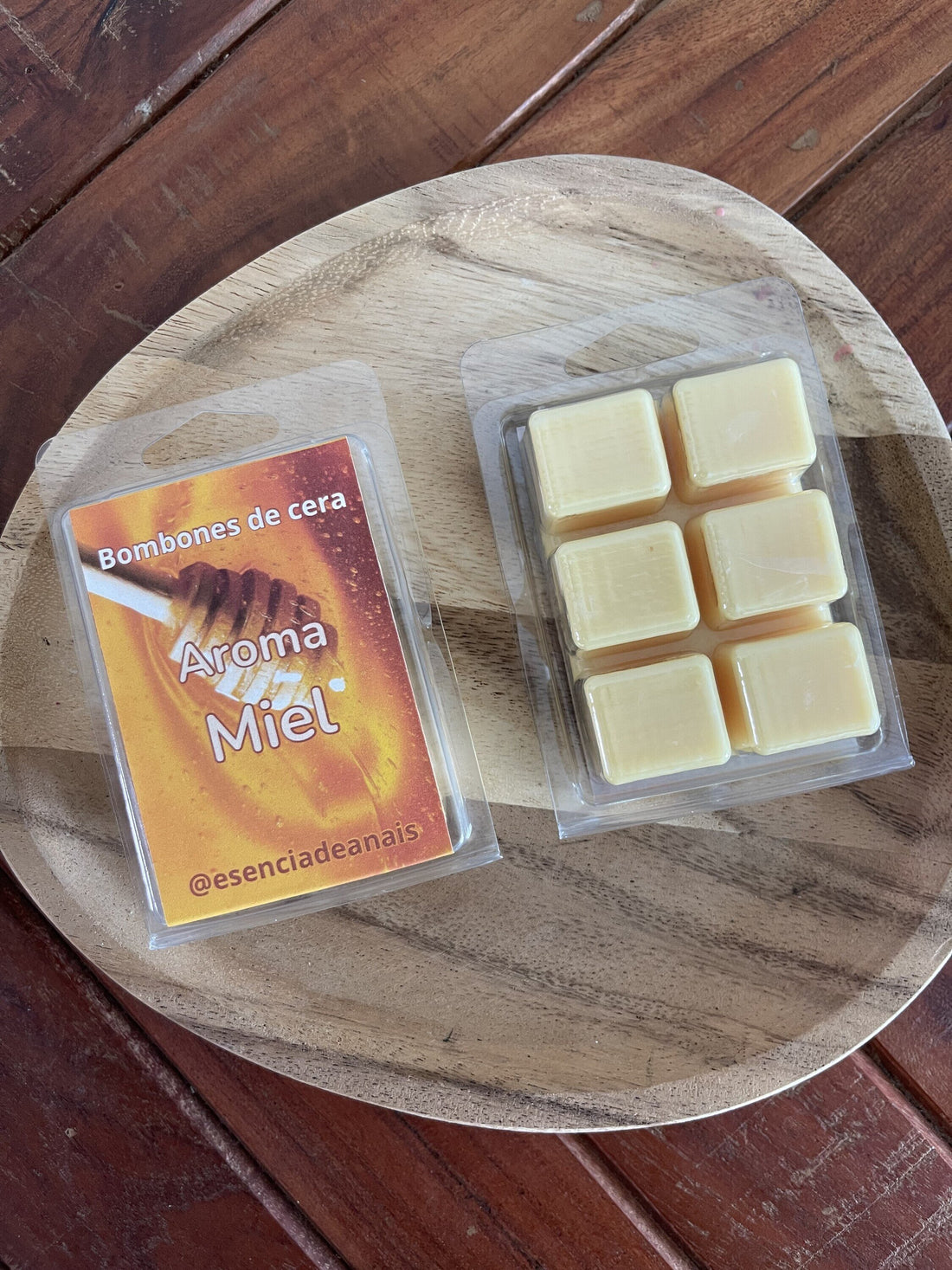 Imagen de Bombones de cera – Miel